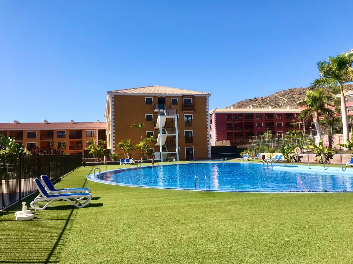 El Mocan Luxury Apartment Palm-mar Exterior photo